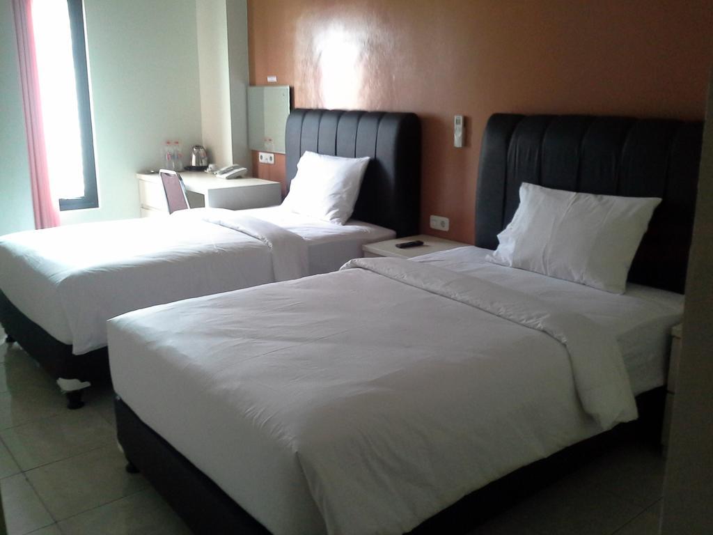 Asoka Inn Bandung Zewnętrze zdjęcie